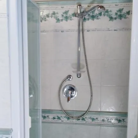 La Delle Rose Bed & Breakfast *